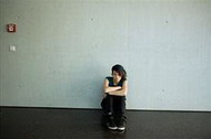 депрессия у подростков: что нужно знать родителям